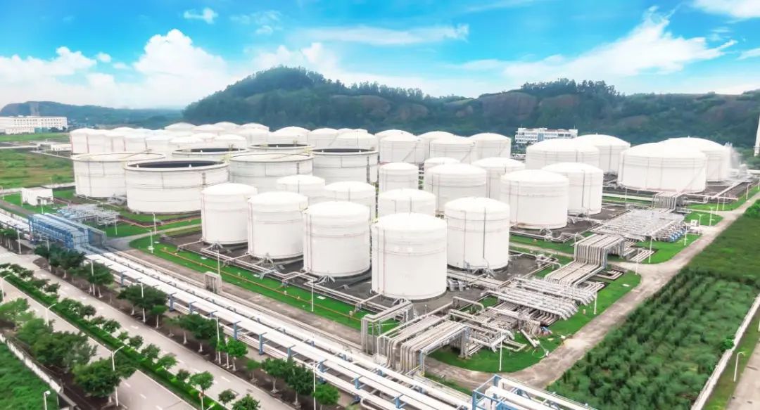 午间公告：佛燃能源与关联方签署《合作框架协议》