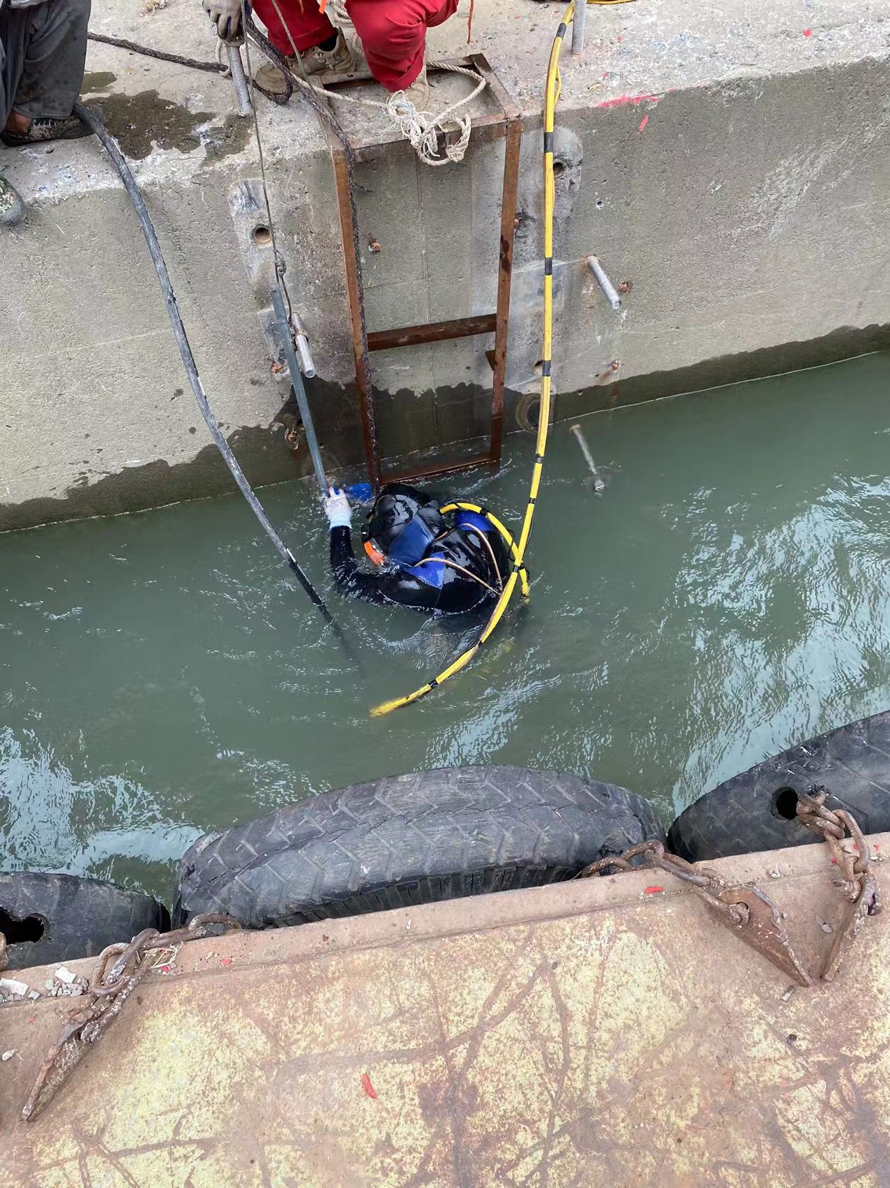 2024年11月26日唐山铁塔角钢价格行情今日报价查询