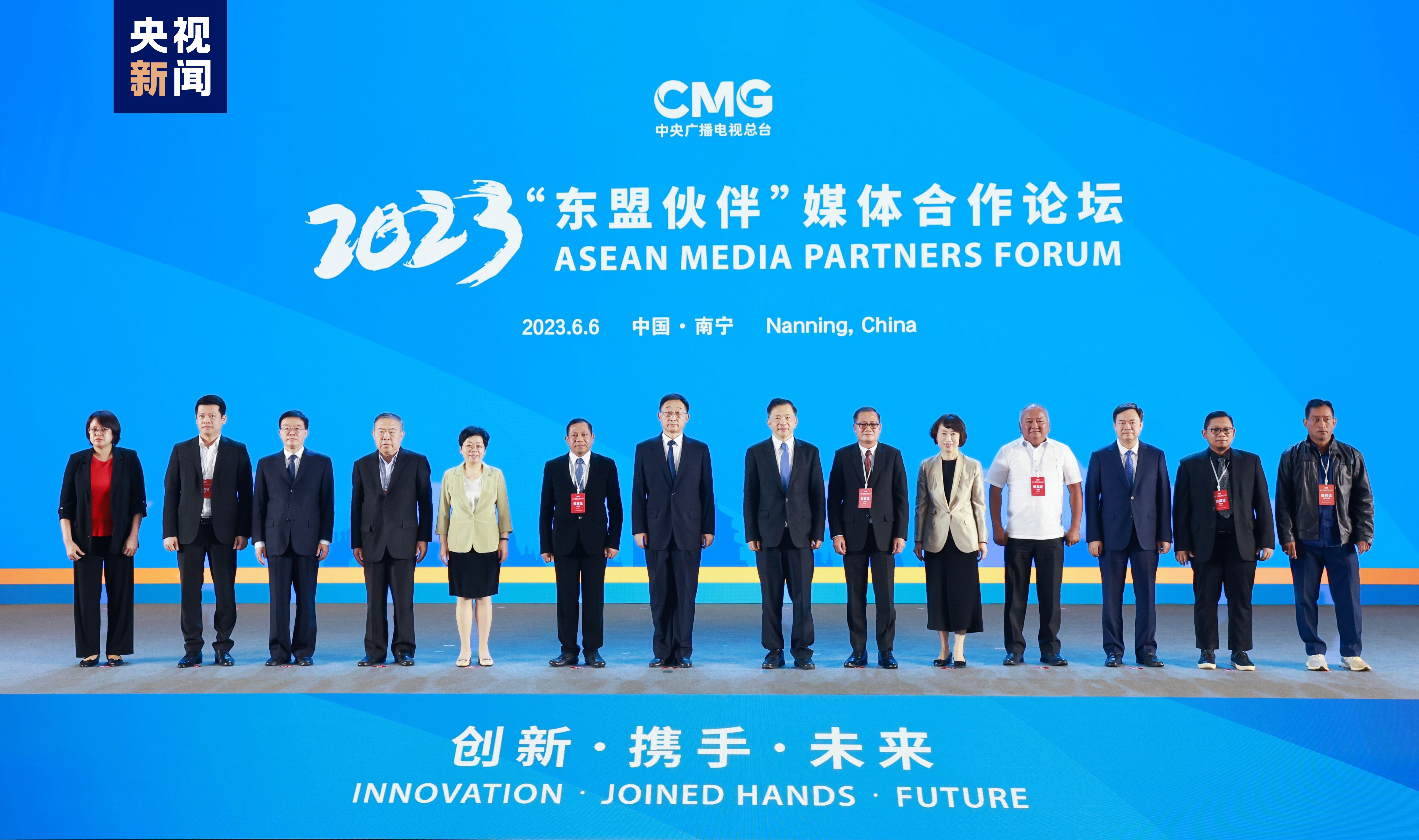 广西壮族自治区人大常委会原党组成员、副主任，桂林市委原书记周家斌严重违纪违法被开除党籍和公职