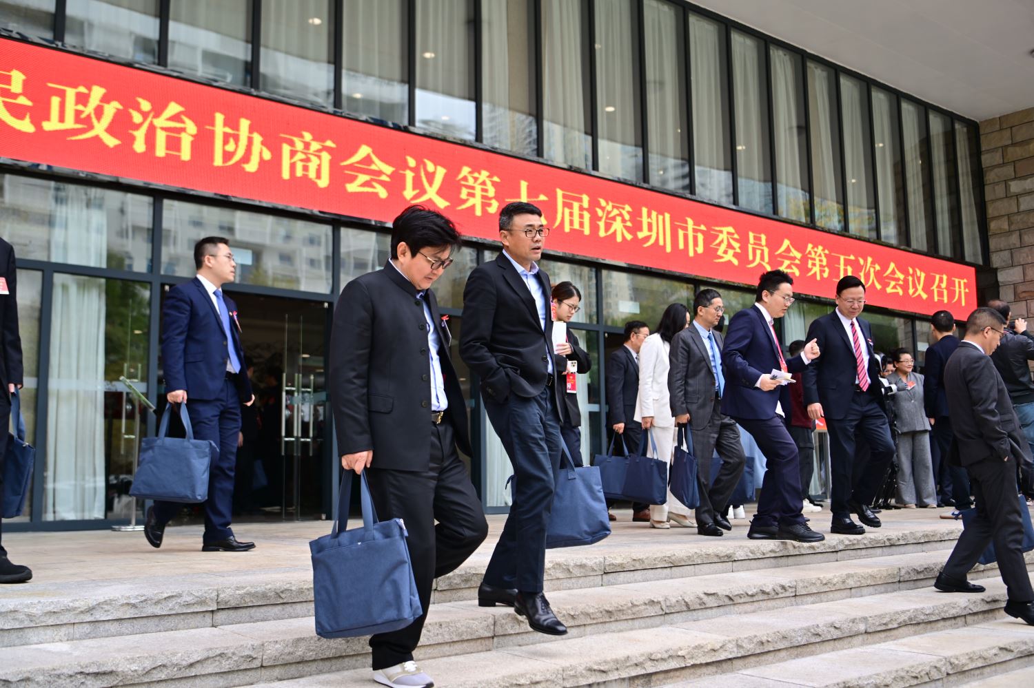 “芯”火“辽”原已成势丨证券时报、辽宁日报联合调研报道