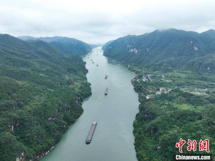 三峡水利：上半年净利同比预减77.30%到82.54%