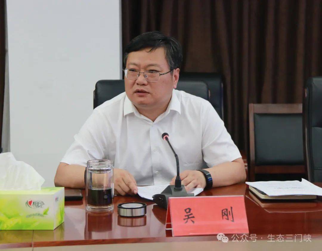 发力补上低碳产业短板